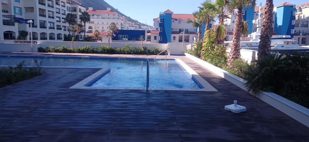 Kings Wharf Studio: Gibraltar Retreat with Pools and Gym Exterior photo