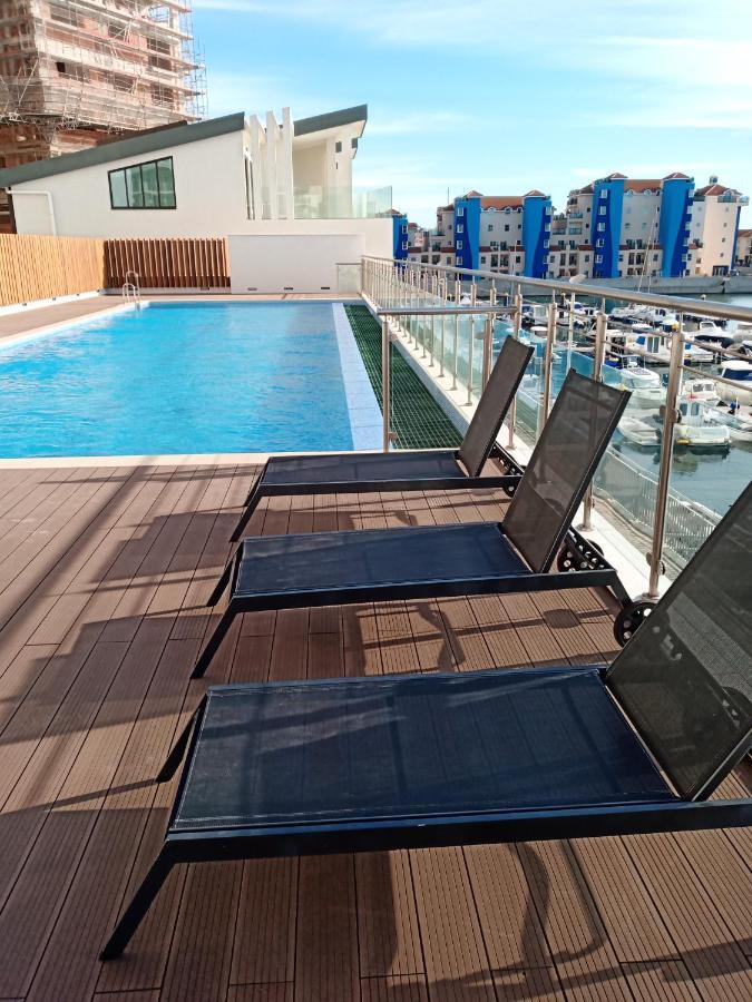 Kings Wharf Studio: Gibraltar Retreat with Pools and Gym Exterior photo