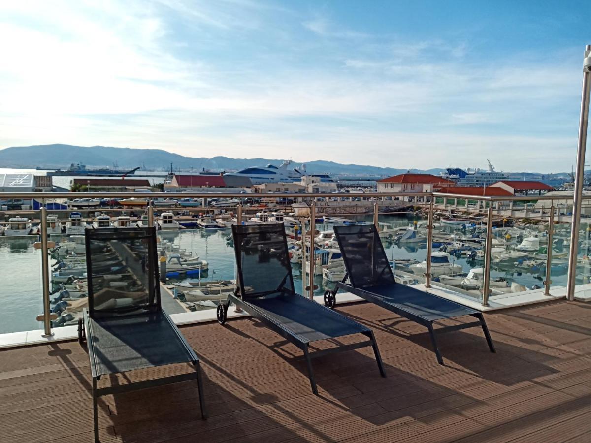 Kings Wharf Studio: Gibraltar Retreat with Pools and Gym Exterior photo